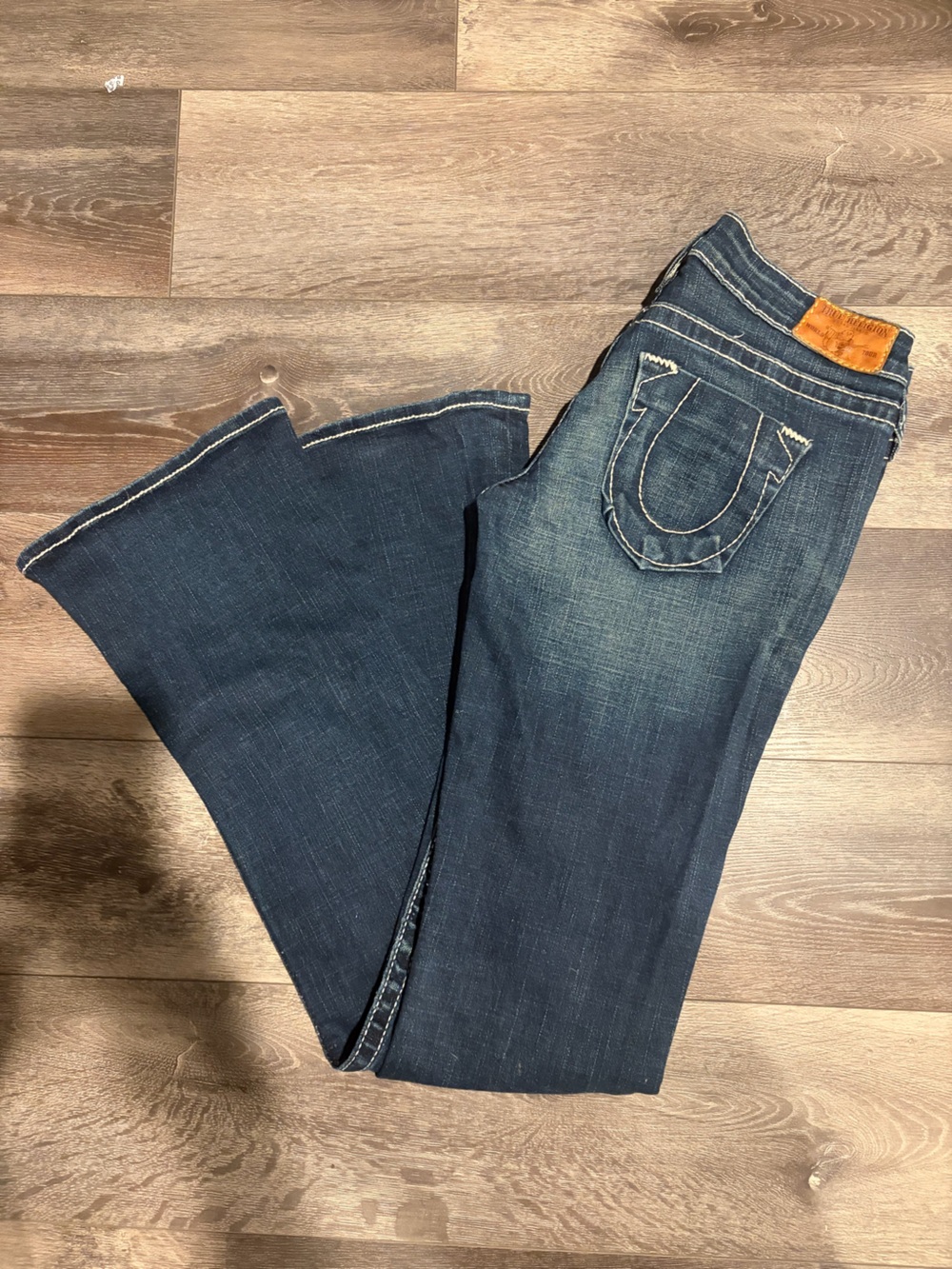 True Religion Women’s 27 Low Rise Flare Jeans Y2K Dark Wash 32” Inseam
